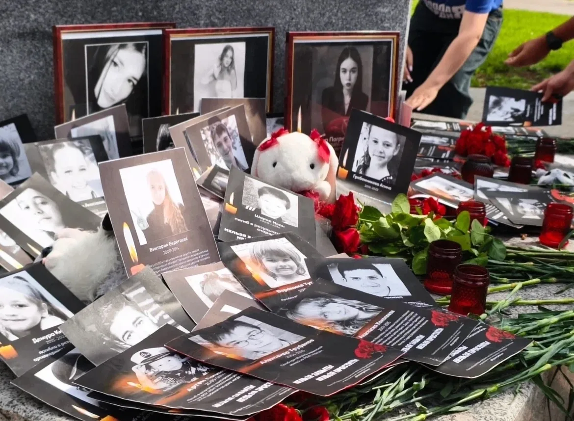 ➡️День памяти 🙏

Активисты «Молодой Гвардии» Пензенского областного медицинского колледжа совместно