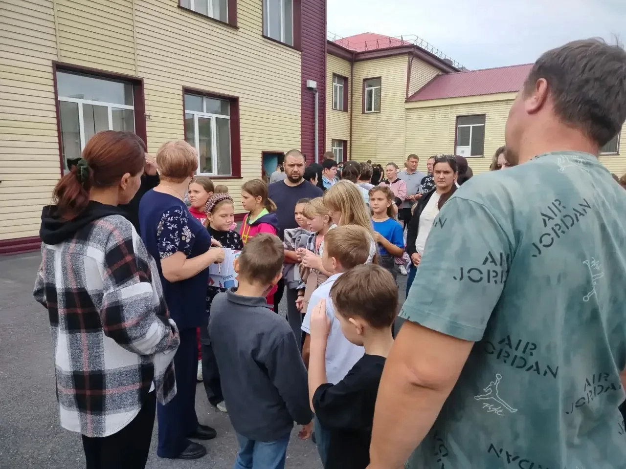 🎉 Перекличка в Школе № 3 — мы снова вместе! 🎉