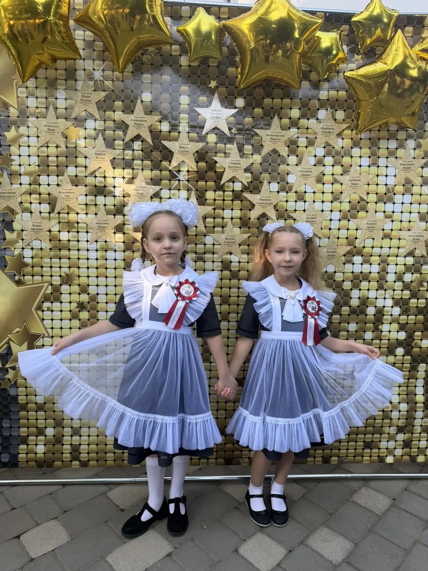 🎉 Наши выпускники — в первом классе! 🎉Сегодня особенный день: наши воспитанники вперв...