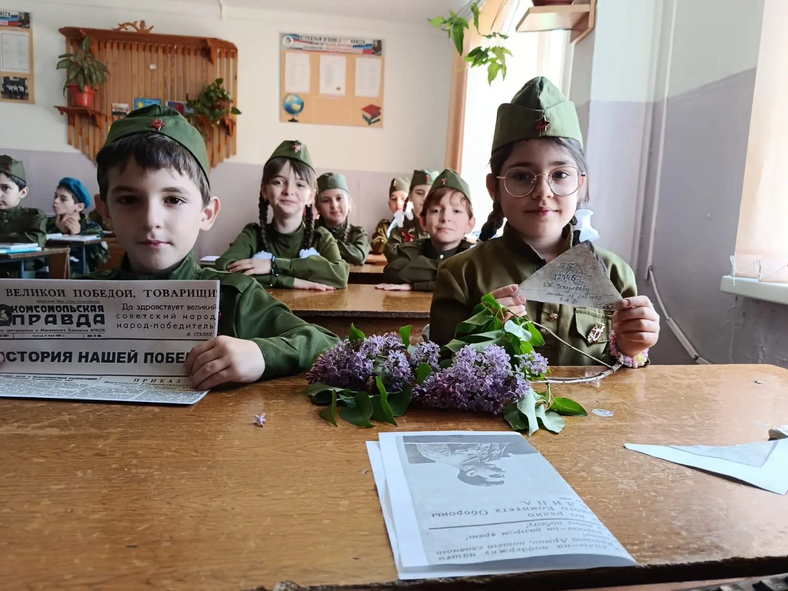 Сирень – это весеннее пробуждение, светлый праздник и, конечно же, символ памяти о героях Великой От