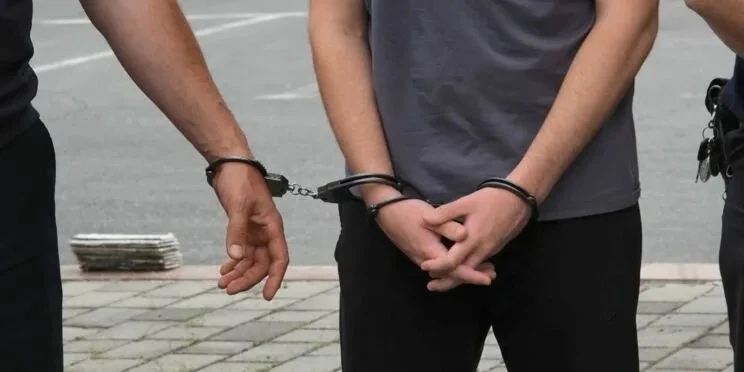 В Уссурийске предотвратили теракты: задержаны четверо подростков

Несовершеннолетние жители Уссурийс