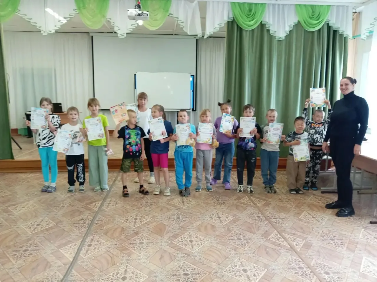 🌟 Финальный день в лагере «Волшебный мир детства»: как это было?
Завершающий день в лагере «Волшебн