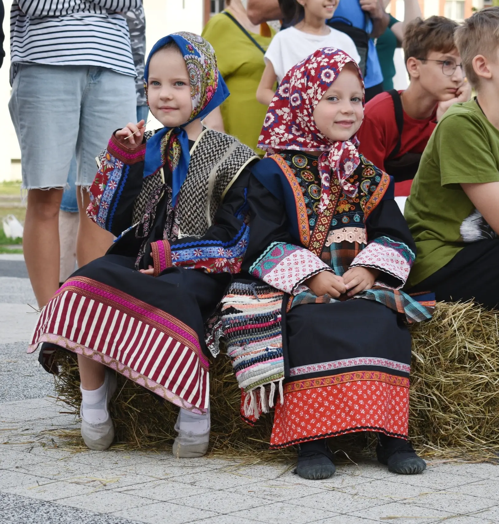 ✨Сказки на Юбилейной площади