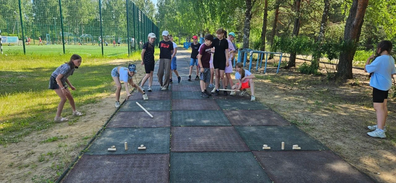 🌳 От традиций Татарстана до полосы препятствий!

Наши дни в лагере пролетают незаметно, но каждый и