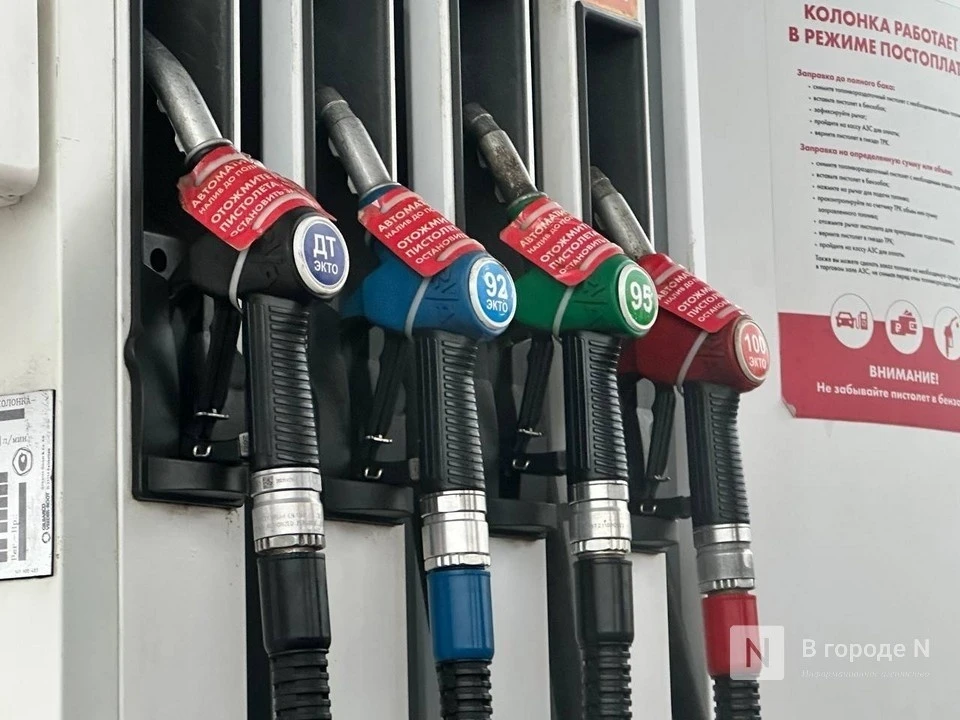 ❗⛽ Ситуация с бензином в Нижегородской области накаляется. Гигантские очереди на заправках, отсутств