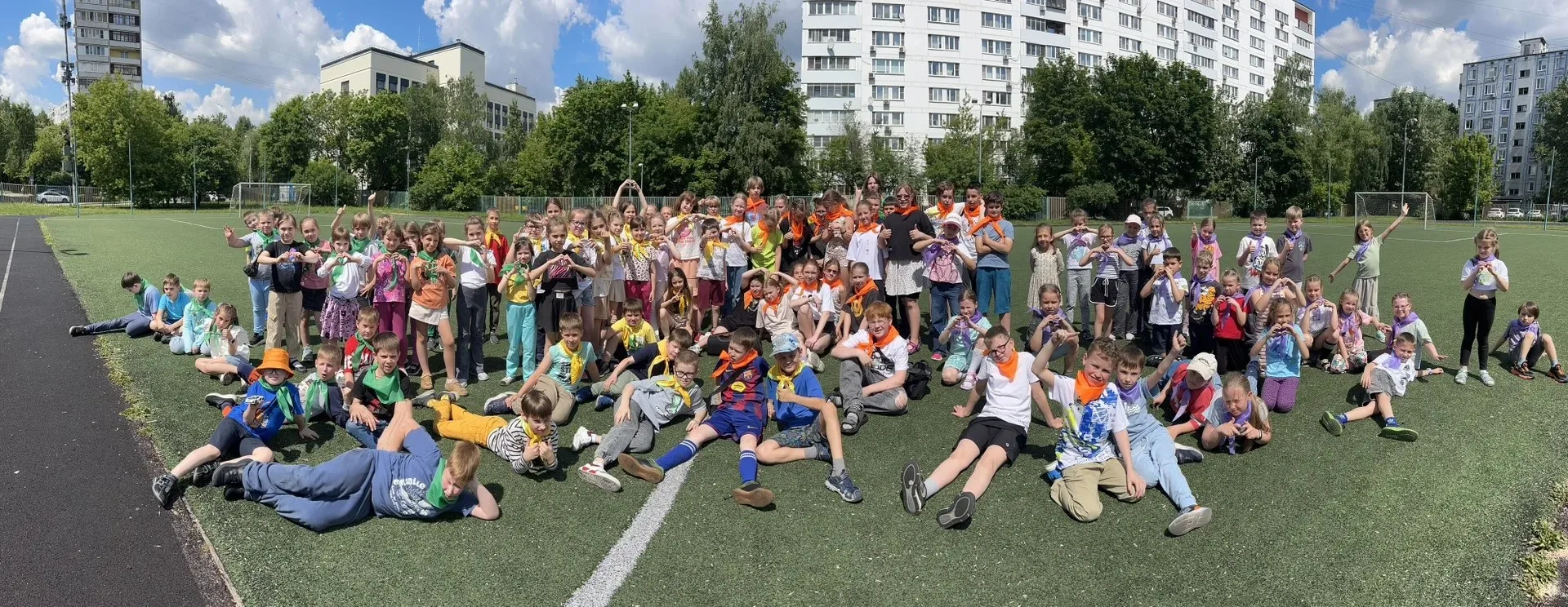 🌟 НЕДЕЛЯ, КОТОРАЯ ПРОЛЕТЕЛА НА ОДНОМ ДЫХАНИИ! 🌟
☀️ Представляете, уже прошла целая неделя нашей Ле