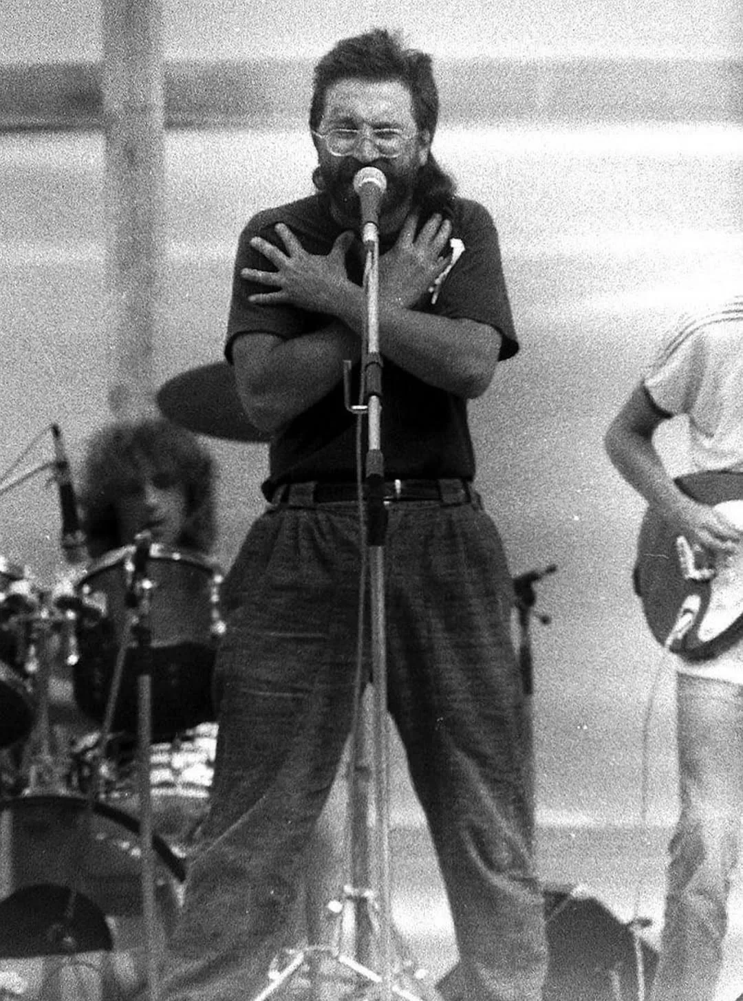 Май 1989 года.
Большой концерт «ДДТ» в Минске на стадионе «Динамо».)