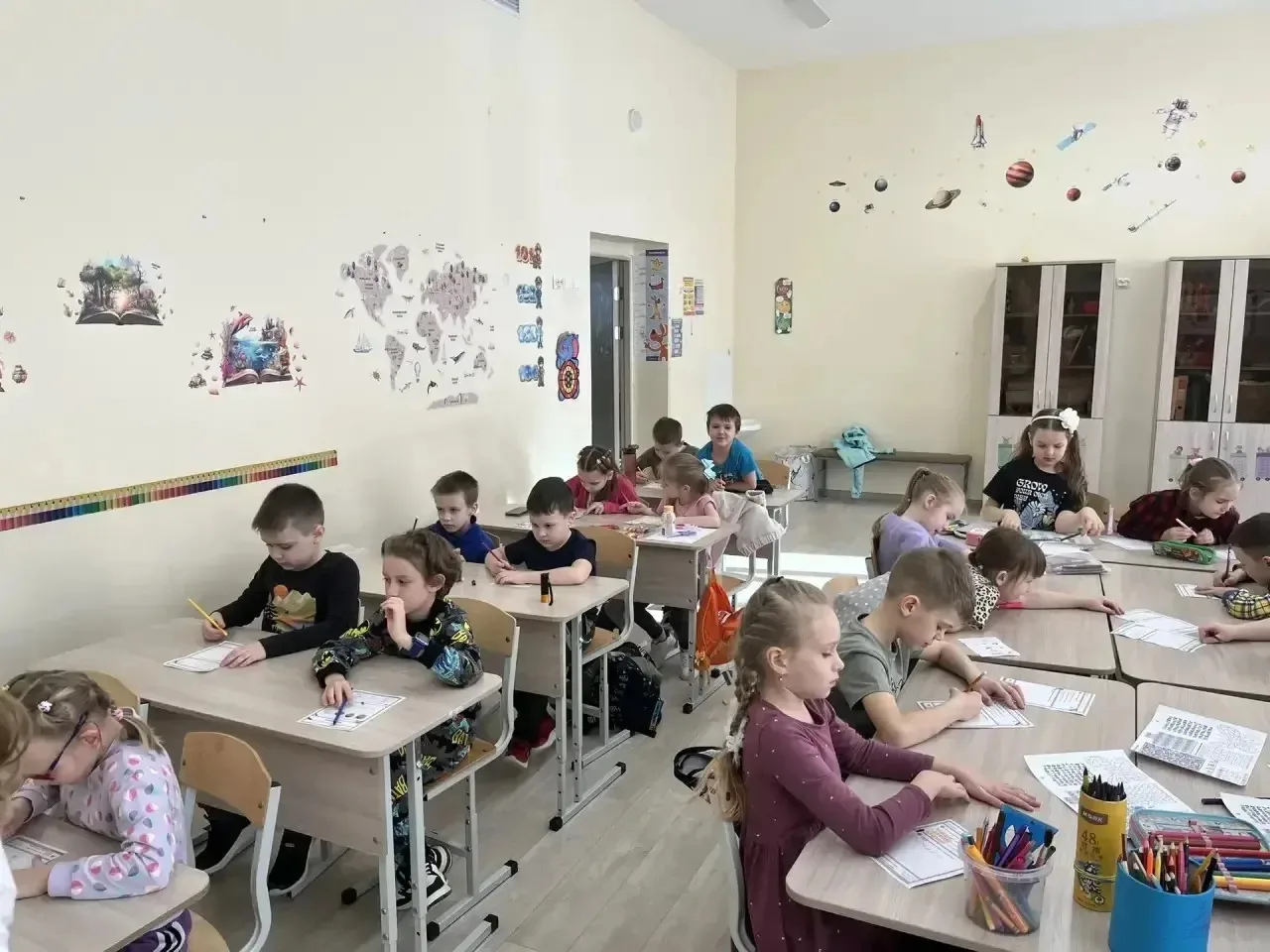 С 16 по 20 февраля в нашем Центре образования проходила лагерная смена «Снеговичок» для первоклассни