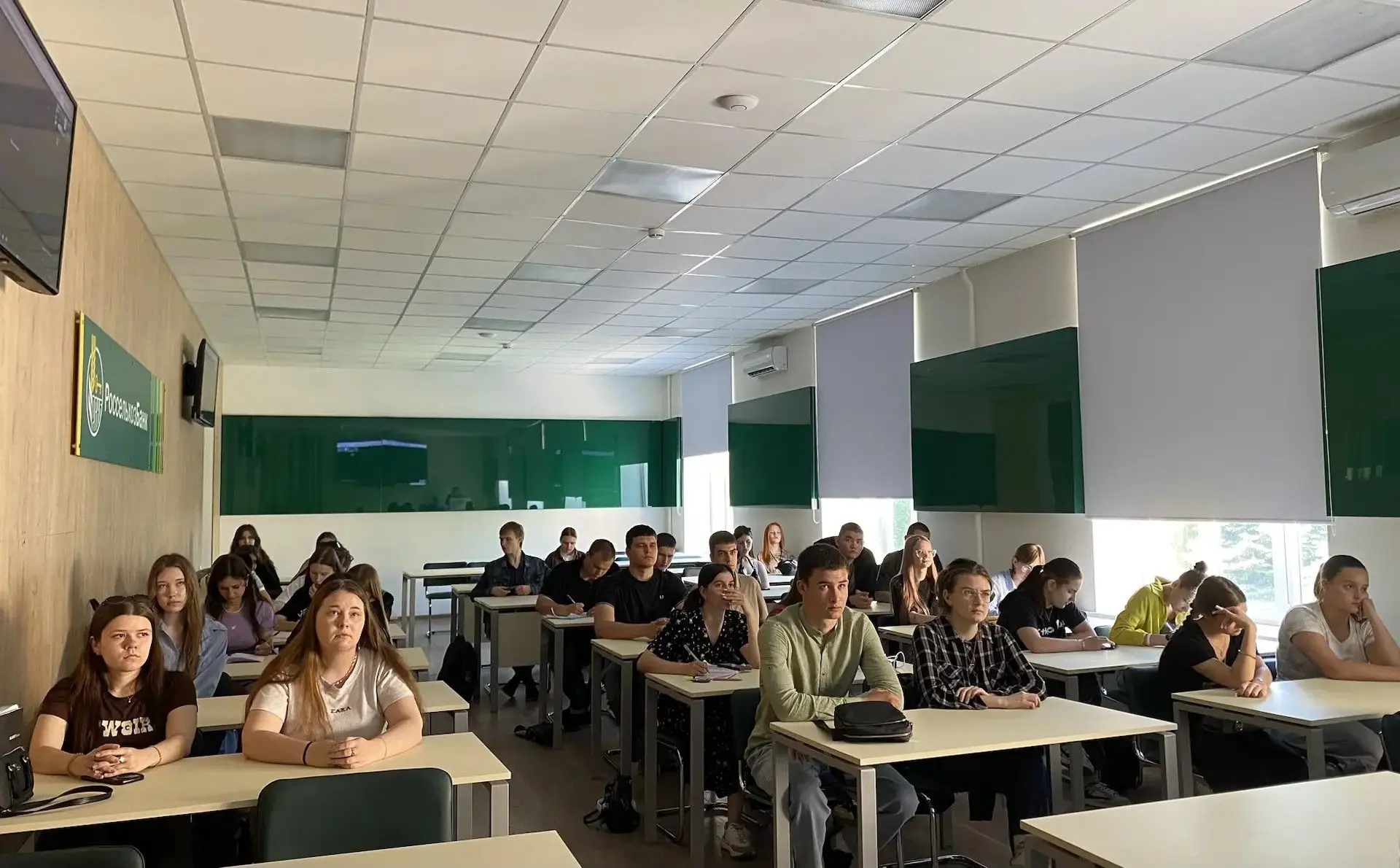 Студентам рассказали о Платформе университетского технологического предпринимательства #АП  Проект М