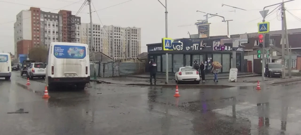 Прокуратура города Омска взяла на контроль выяснение обстоятельств ДТП с участием пассажирского тран