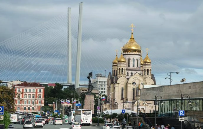 🚇 Россияне в среднем проводят в транспорте 19 дней в году.