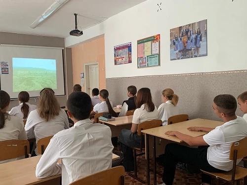 Провели мероприятие в формате киноклуб.