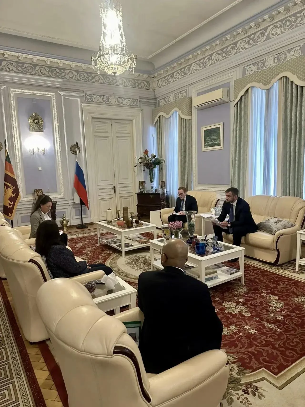 Сотрудничество Дальнего Востока России и Шри-Ланки обсудили в Москве
