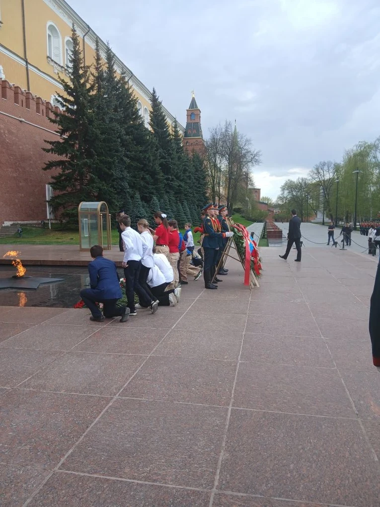 🎖🌹В преддверии празднования годовщины Победы над фашистской Германией юнармейцы и орлята нашей школы