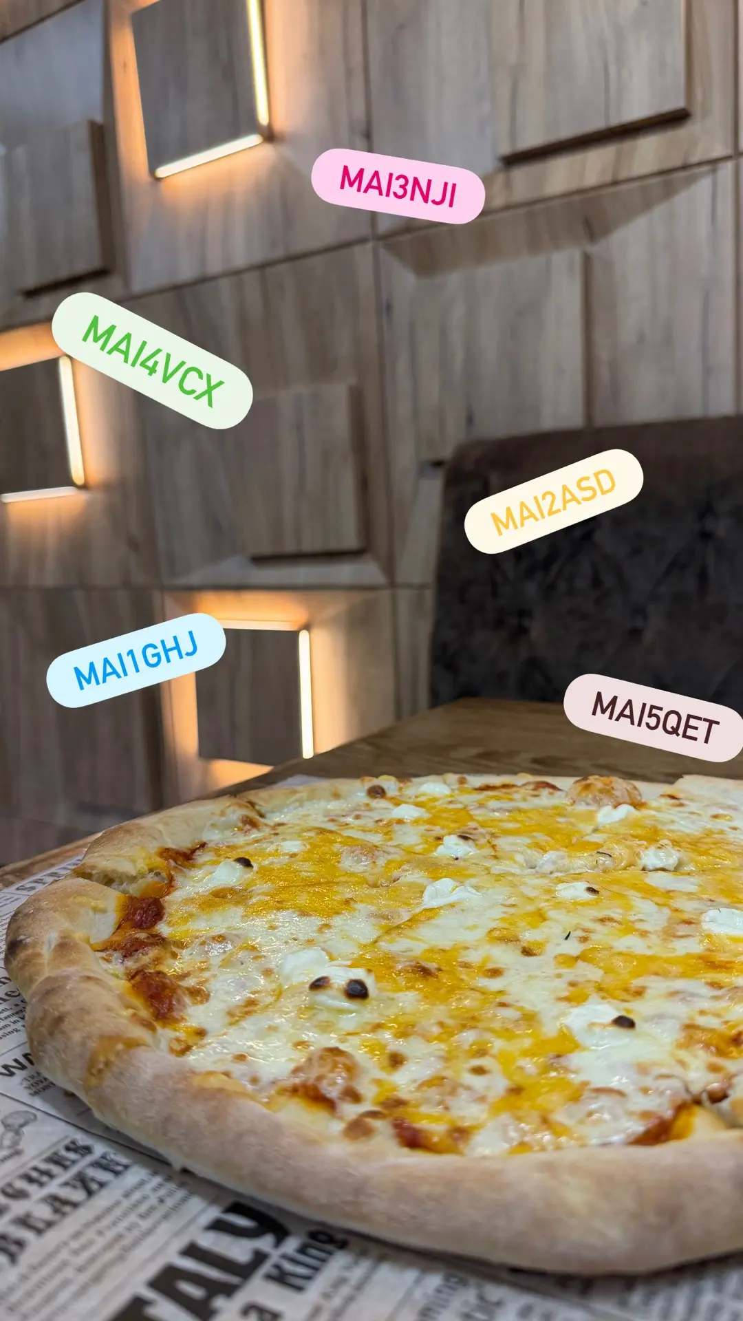 Лови 🎁 для самых быстрых подписчиков: 5 промокодов на 🍕 Четыре сыра 🧀 20 см.
