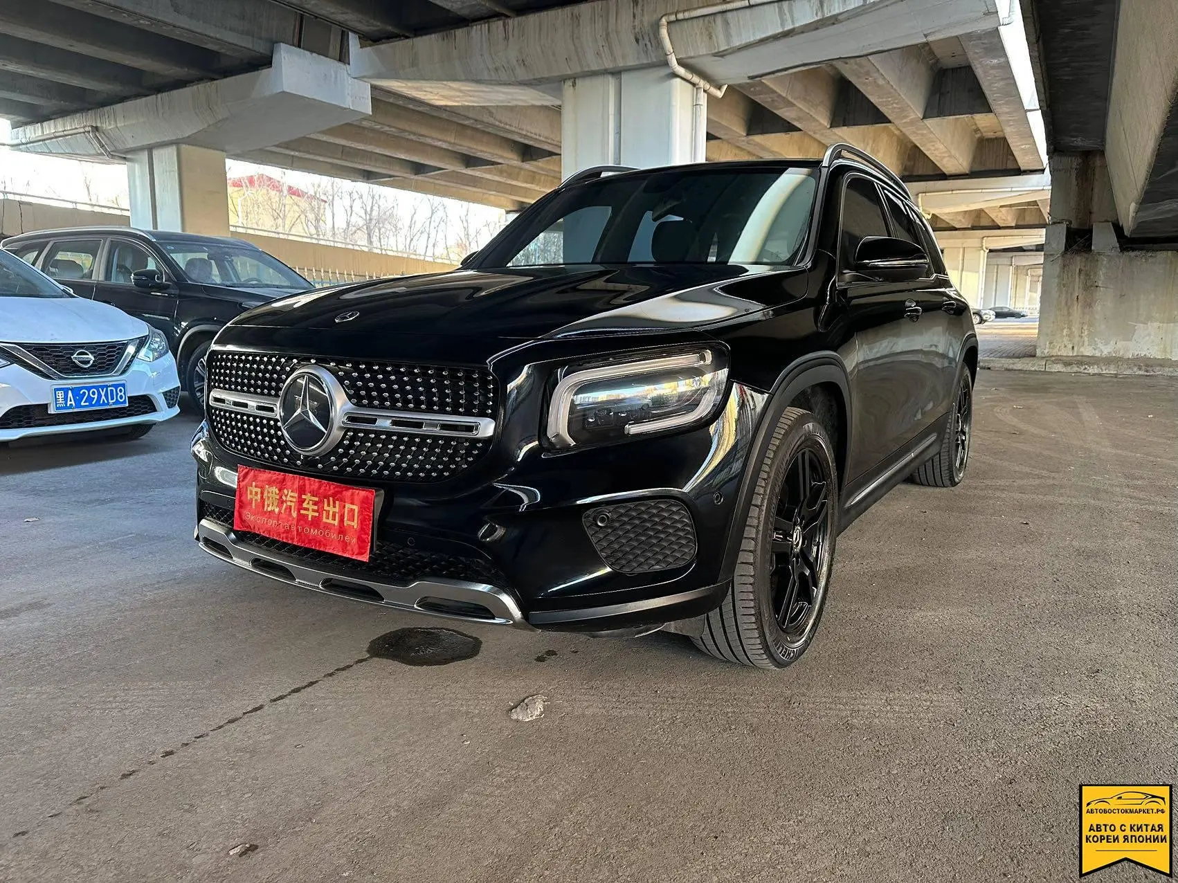 Mercedes-Benz GLB 180 2021