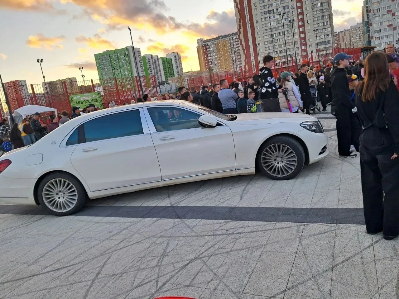 Еще выступление Волочкой и её приезд в парк