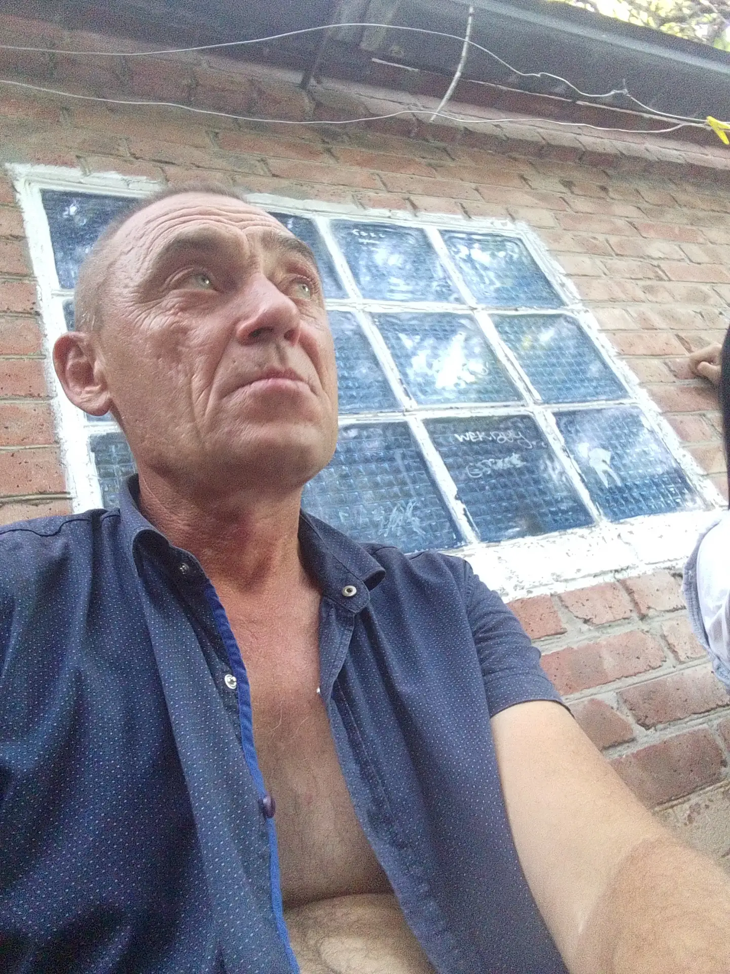 👦 Денис, 41