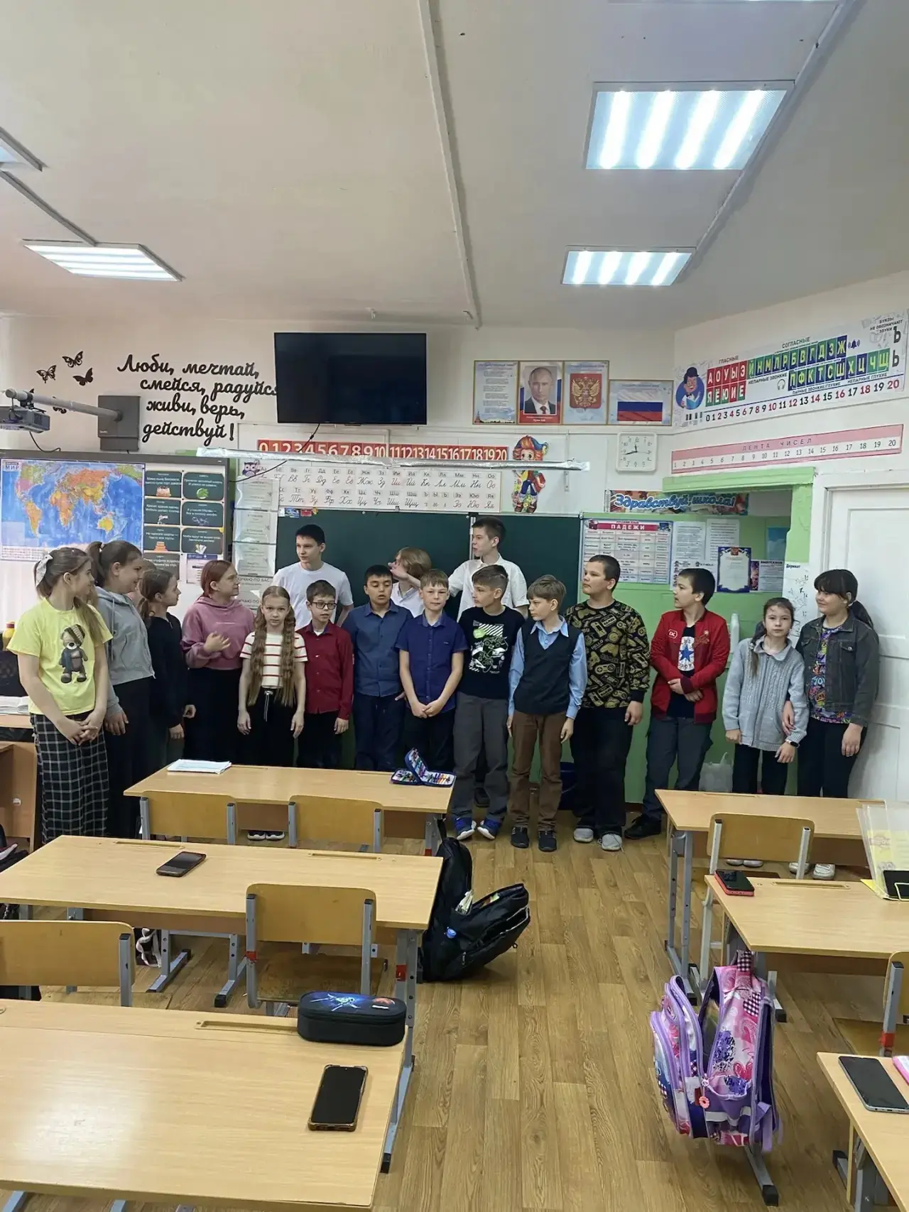 Первая рабочая профессия: наши школьники осваивают специальность «Вожатый»!