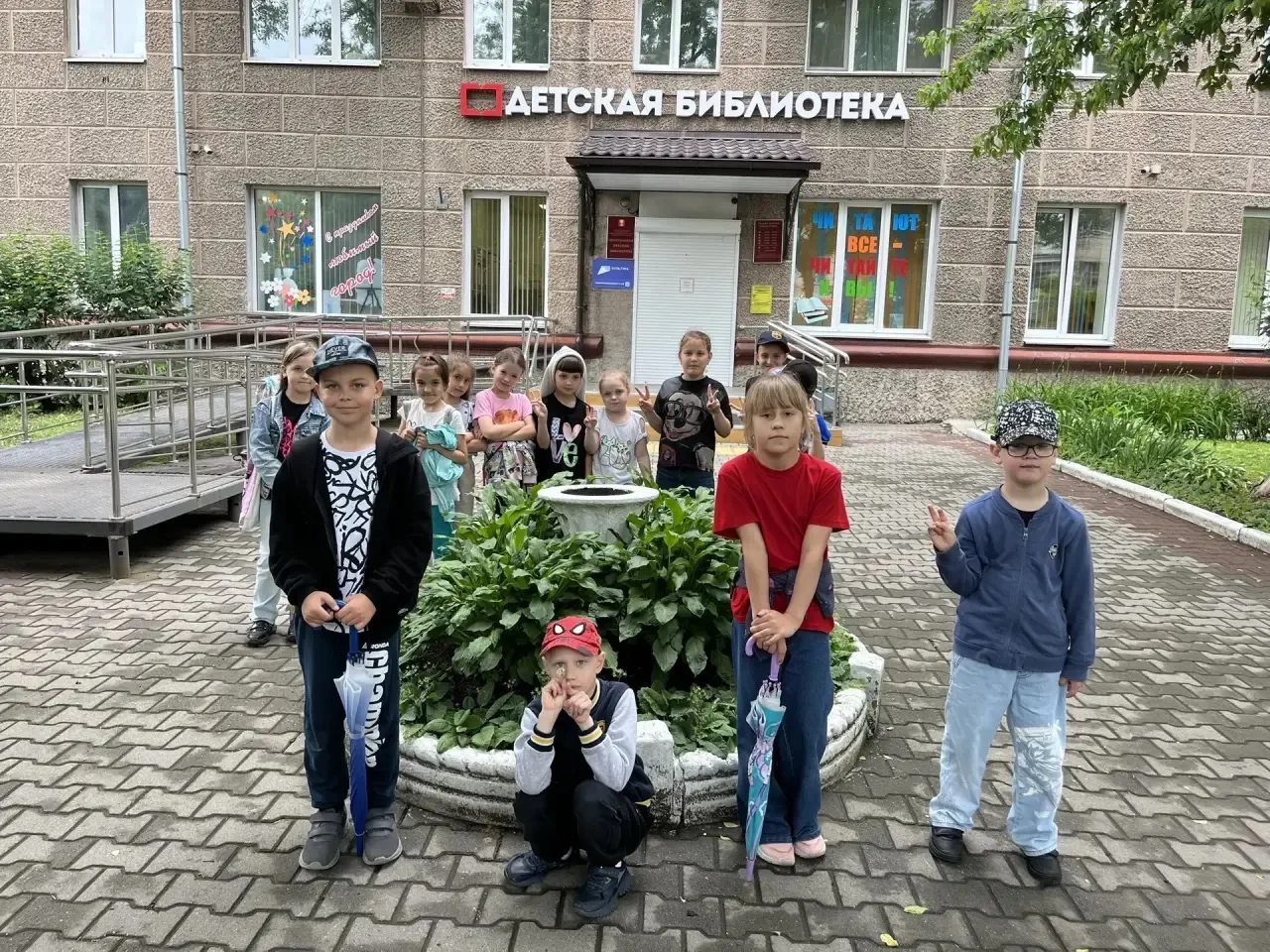 🍏 Играем и учимся: как мы выбирали здоровье!

Сегодня в центральной детской библиотеке для ребят из