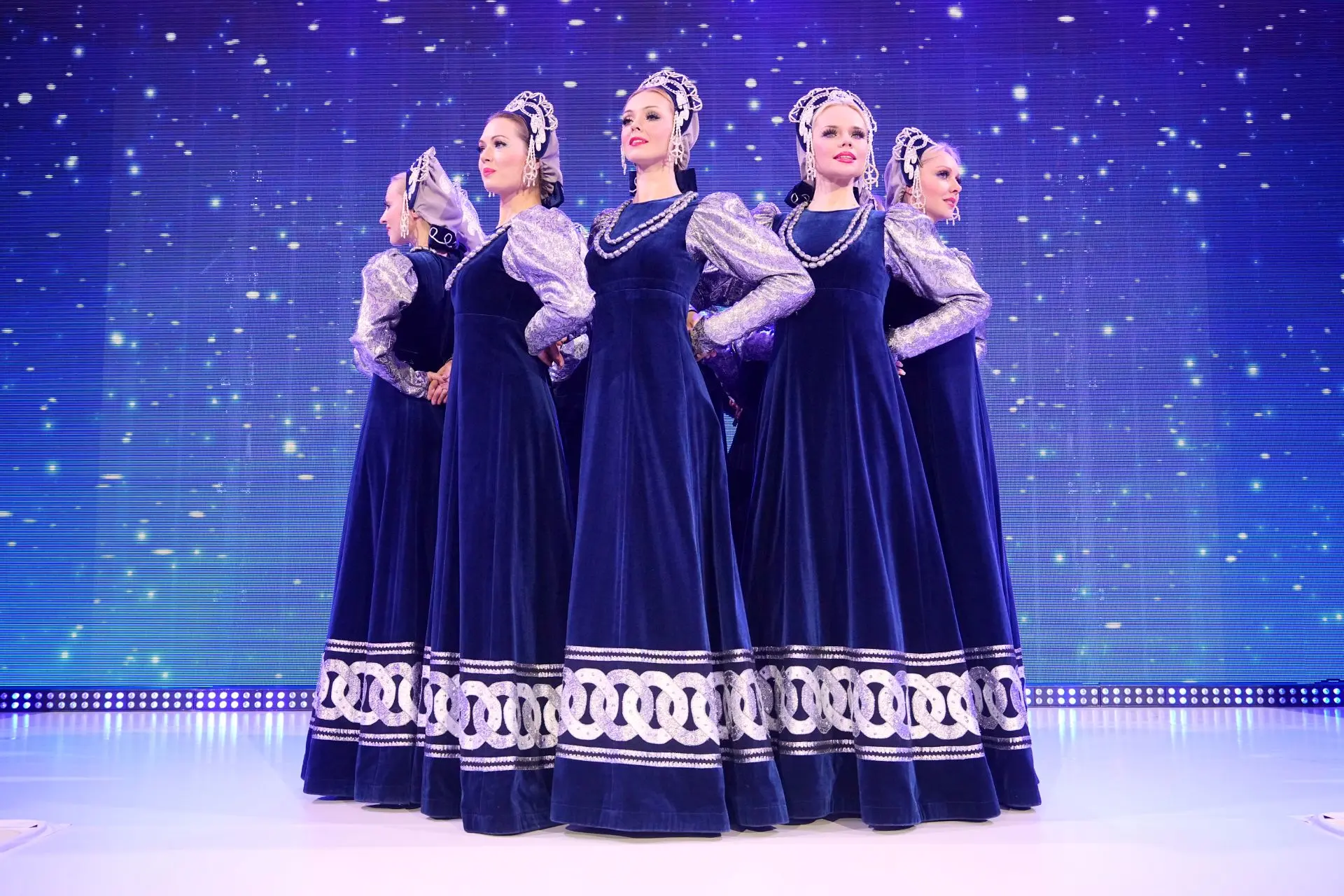 Хоровод "Цепочка"