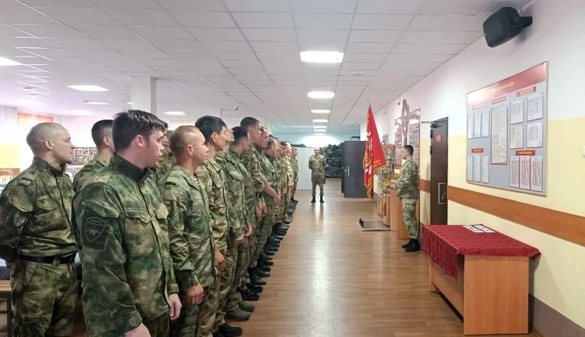 📢 Состоялась церемония награждение спортивных и энергичных ребят из роты специального ...