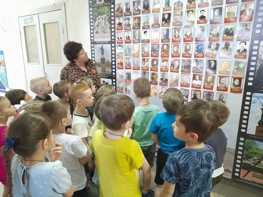 В канун великого праздника – Дня Победы – в нашем детском саду начали работу экспозицио...