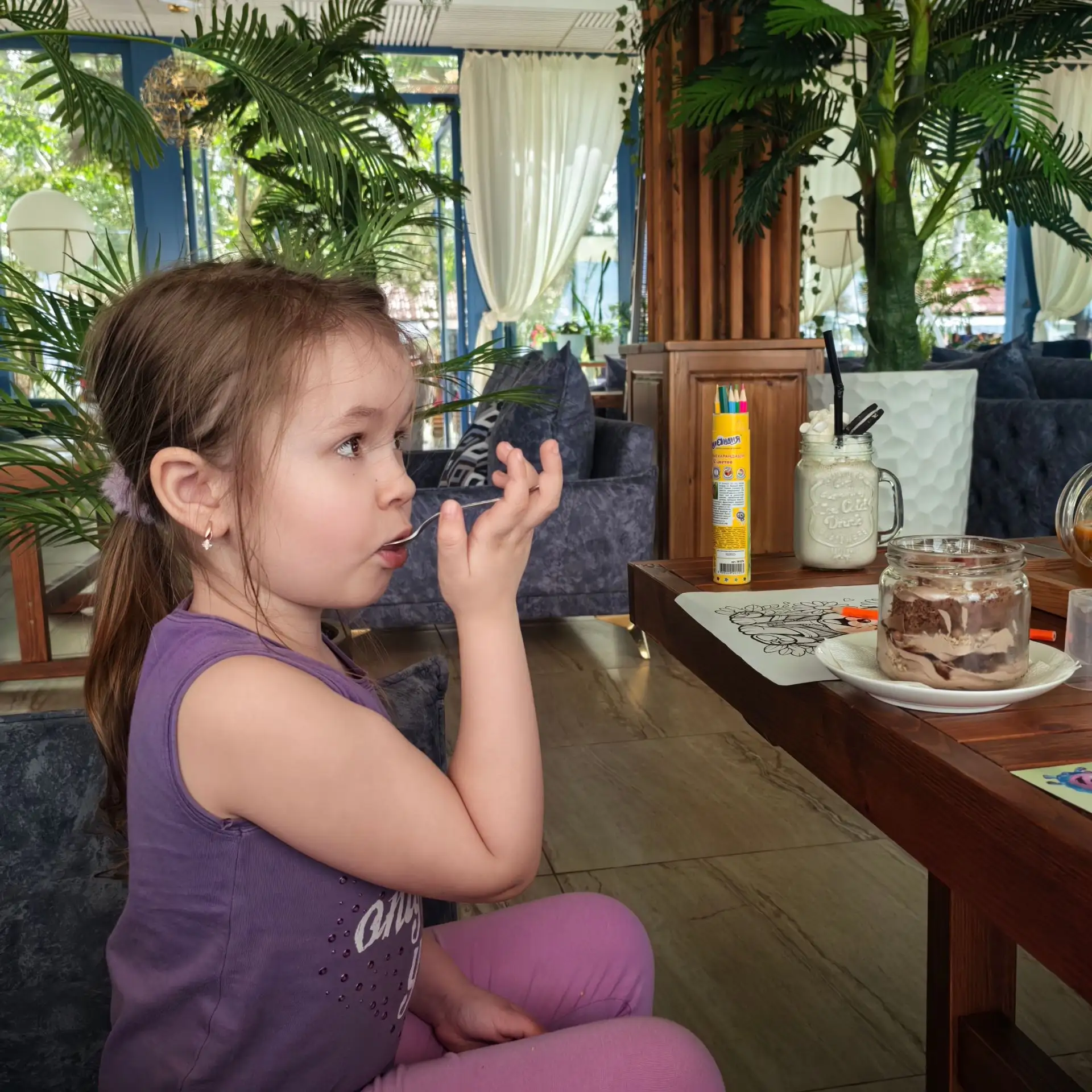 Пока ждем заселения в отель ходим по городу изучаем❤️