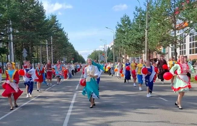 💃Когда город танцует: как 300 юных танцоров открыли XIV Международный фестиваль еврейс...