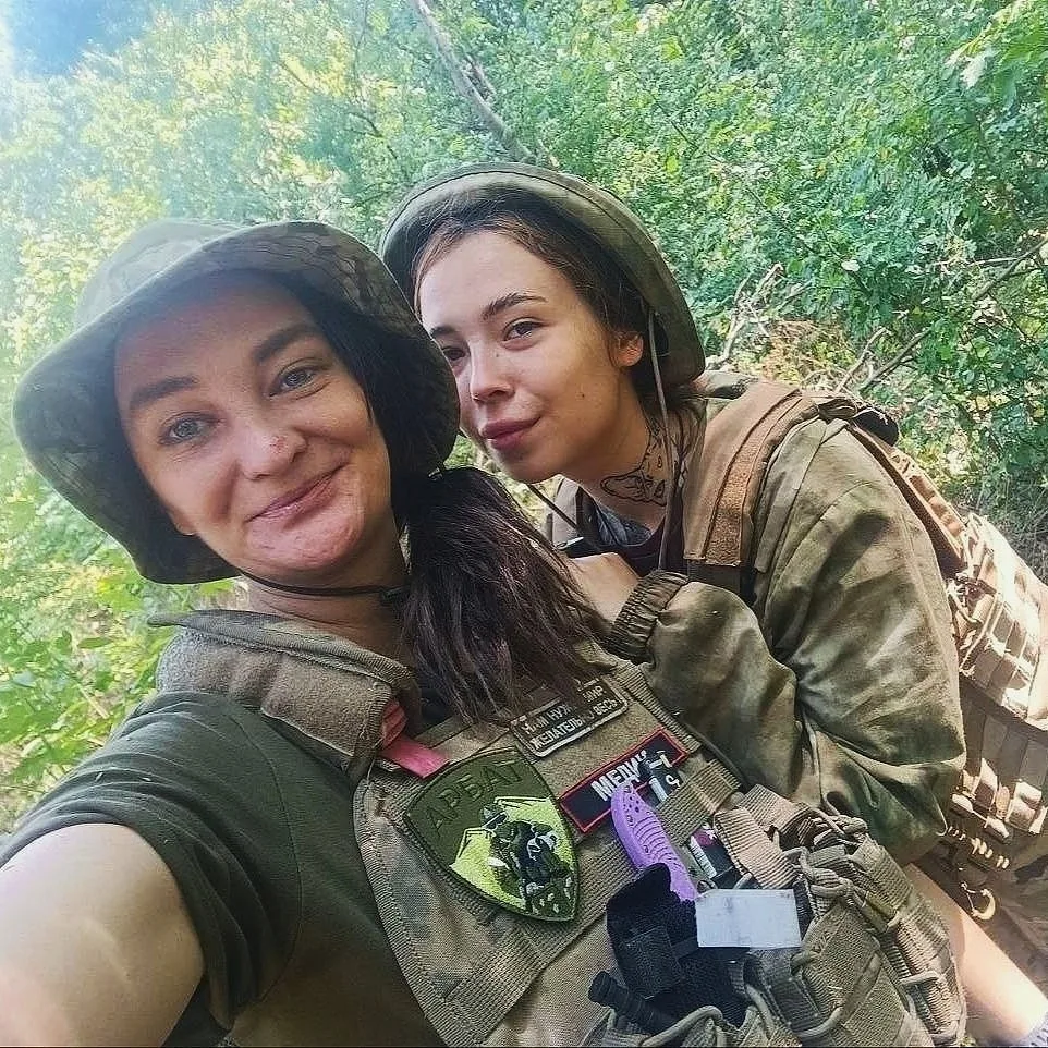 Наши ангелы ❤️ Девчонки-медики, спасибо вам за всё 🙏