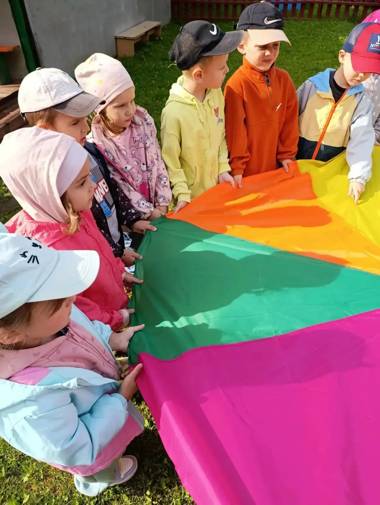 💥💥💥В нашем саду проходит «Неделя весёлых игр и забав»! 🤗