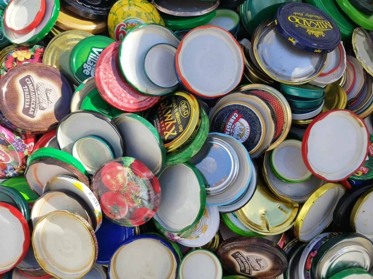 ♻️ Сдать вторсырьё на переработку у дома можно уже завтра, 5 сентября.