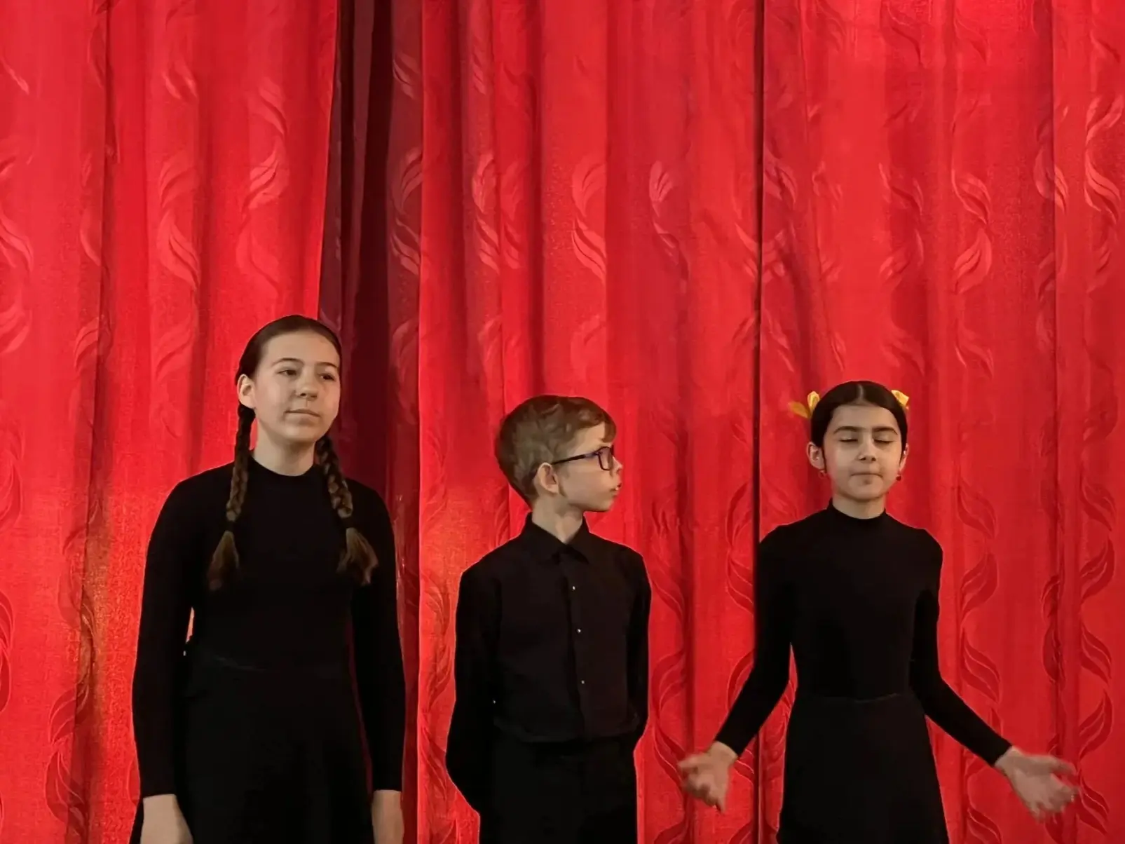 КУКОЛЬНЫЙ ФЕЙЕРВЕРК К ПАСХЕ  ✨️ 17 апреля в Центре дополнительного образования «Логос» наш театр кук