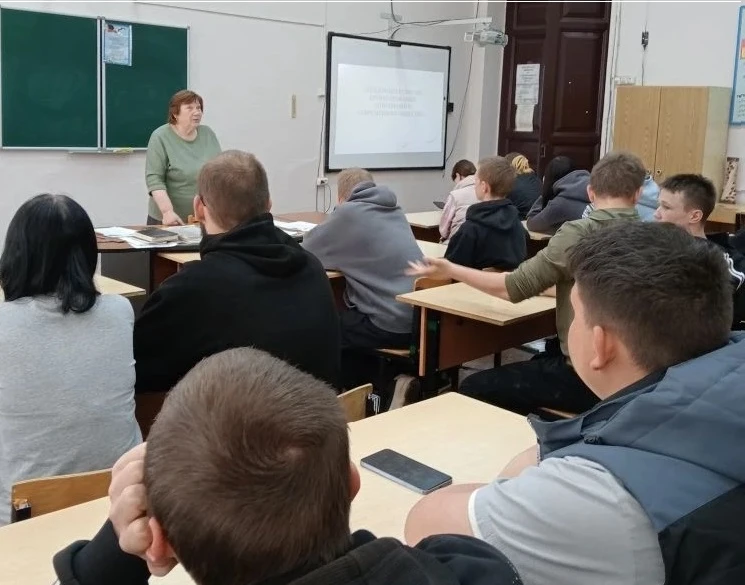 Перспективы развития семейных отношений. 

Эволюция семейных отношений.

27 мая в ГБП ОУ «Калязински