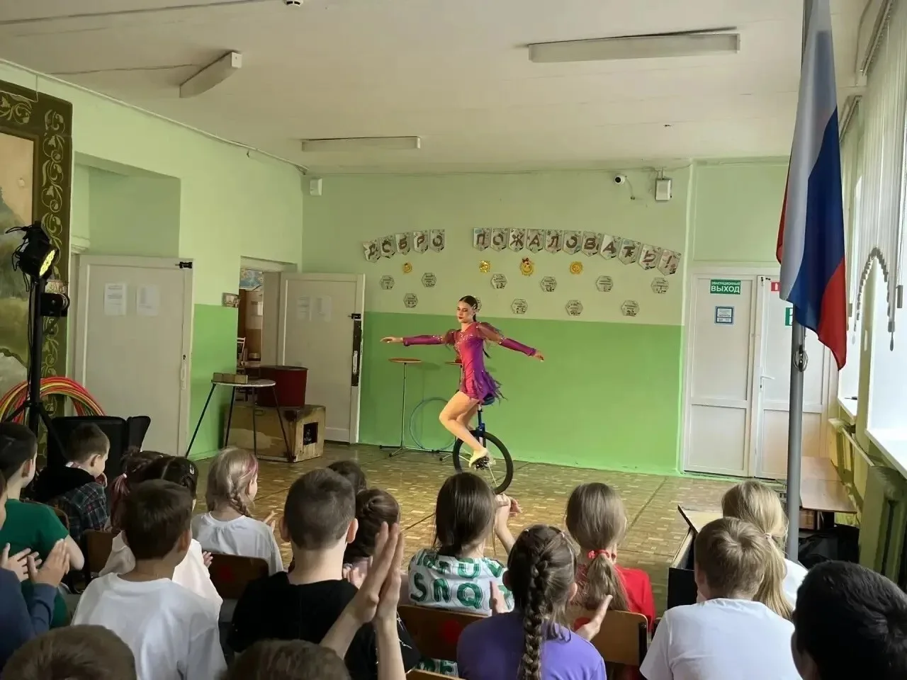 🎪 Цирк в школьном лагере — волшебство рядом!🤹‍♂