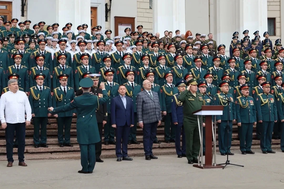 ★ Курсанты ВА РХБЗ и наша театральная студия — на главной армейской сцене страны! ★
Сегодня в Москве