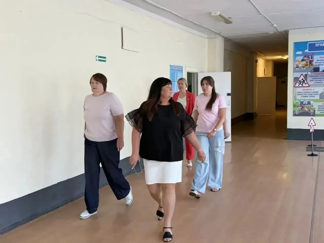 🏫 Хорошая новость в середине лета!
15 июля Средняя школа №25 им. Н.К. Крупской успешно прошла приём