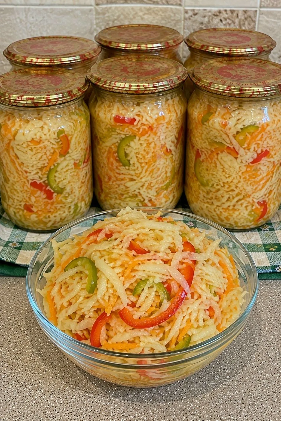 КАПУСТА «ПРОВАНСАЛЬ» НА ЗИМУ - ХРУСТЯЩАЯ, АРОМАТНАЯ И С ЧЕСНОЧКОМ