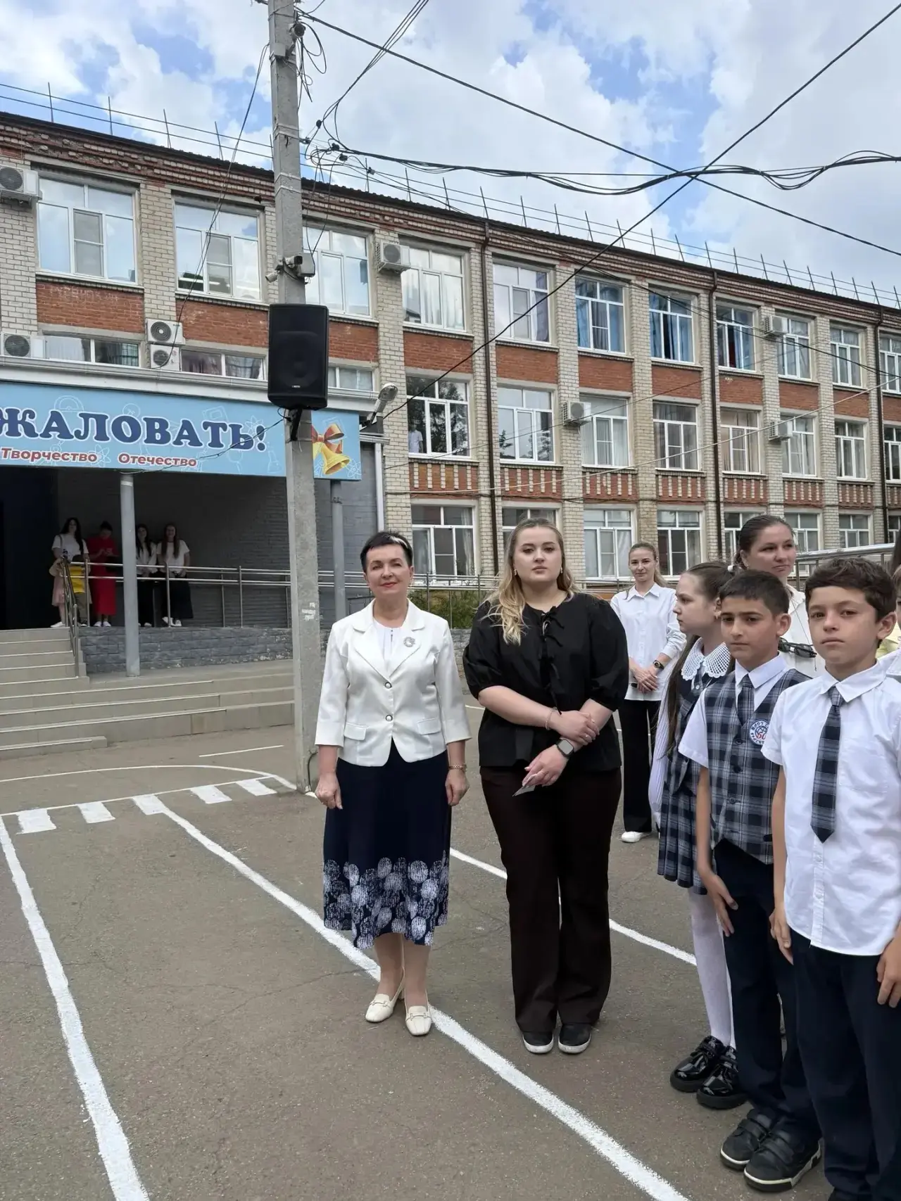 Праздник окончания начальной школы — это важное событие в жизни каждого ученика. Вчера на традиционн