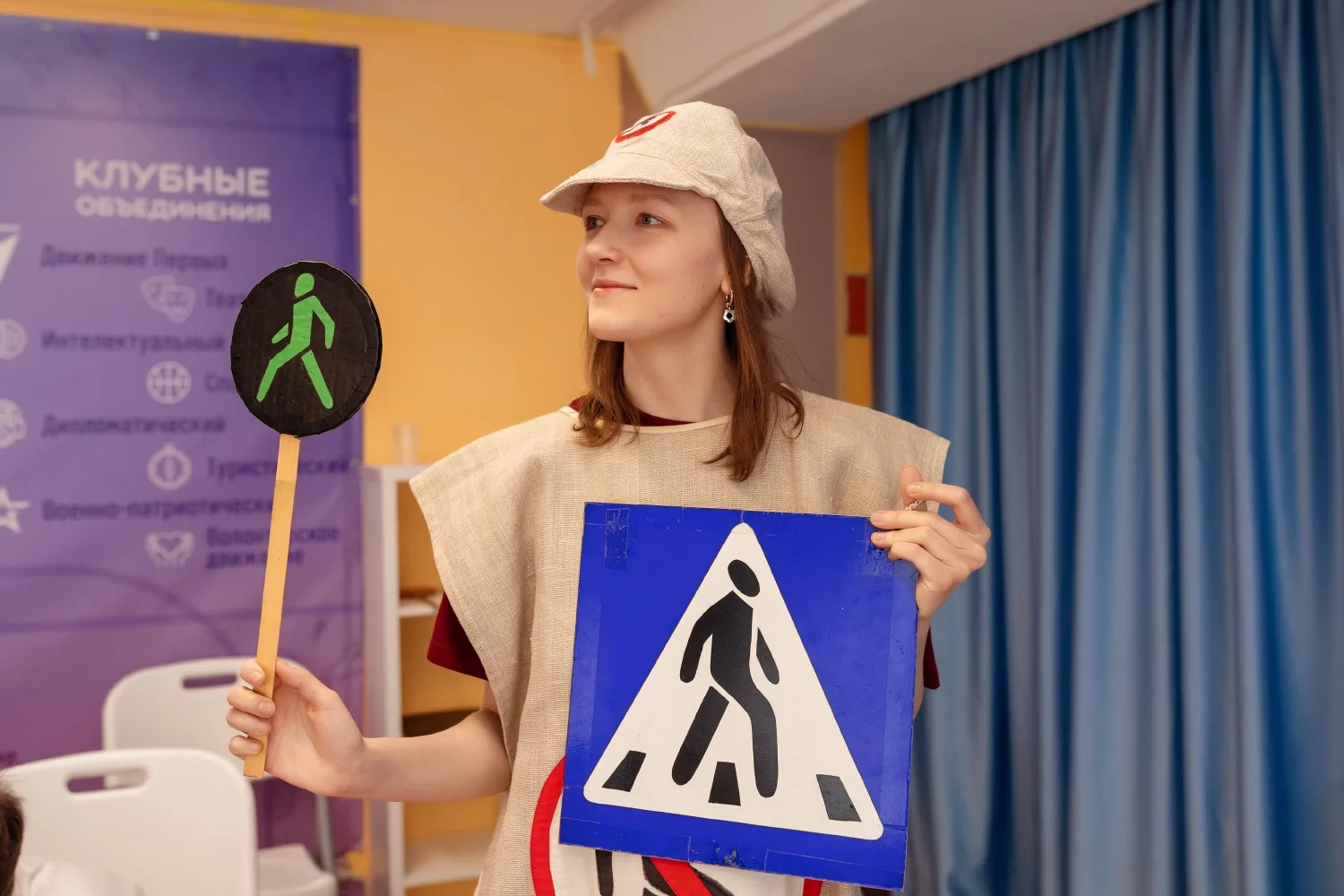 🎭 «Волшебный светофор - театр учит безопасности»🎭  🚗На этой неделе в начальной школе прошли интересн