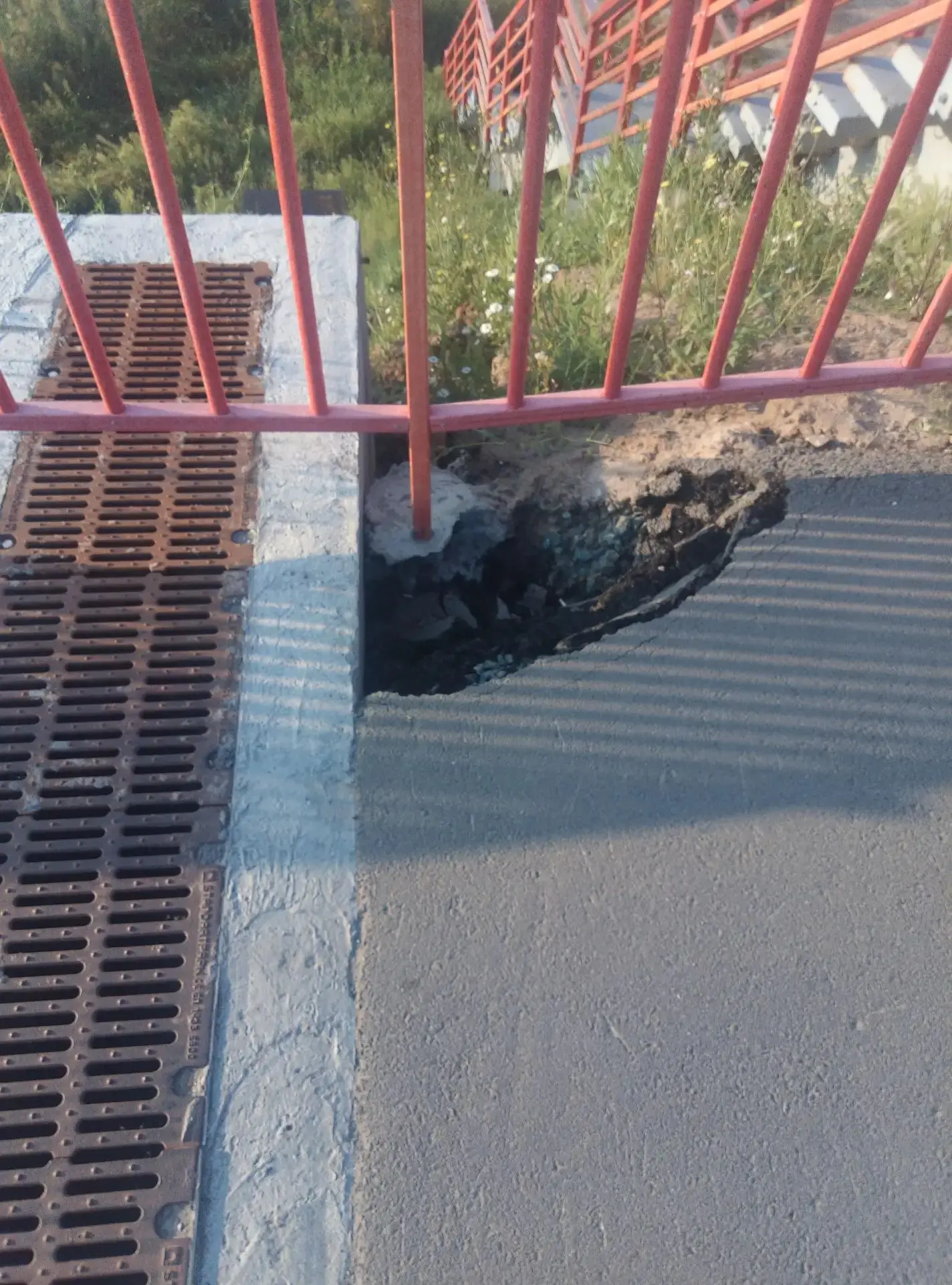 Мост в Заозерном поплыл...
