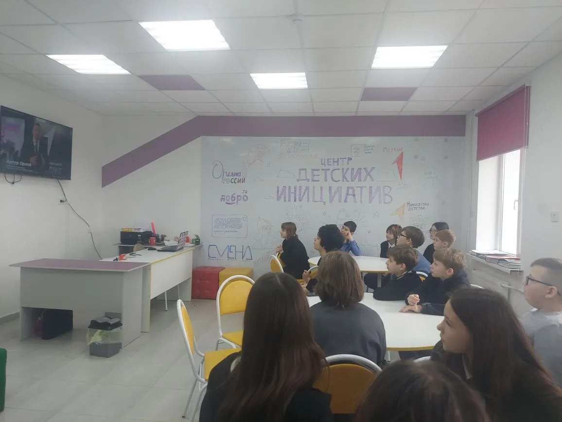 🇷🇺 День защитника Отечества: кибербезопасность в центре внимания  В преддверии 23 февраля навигаторы