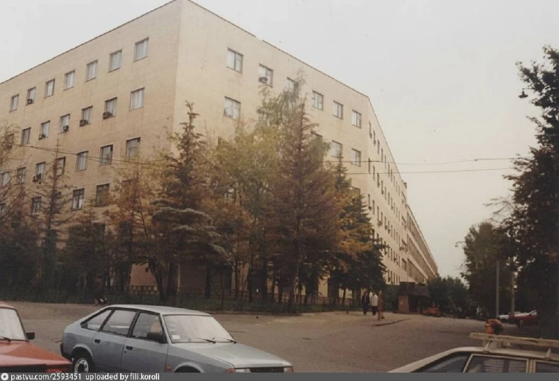Мало кто знает, что за здание запечатлено на этом старом фото 📸