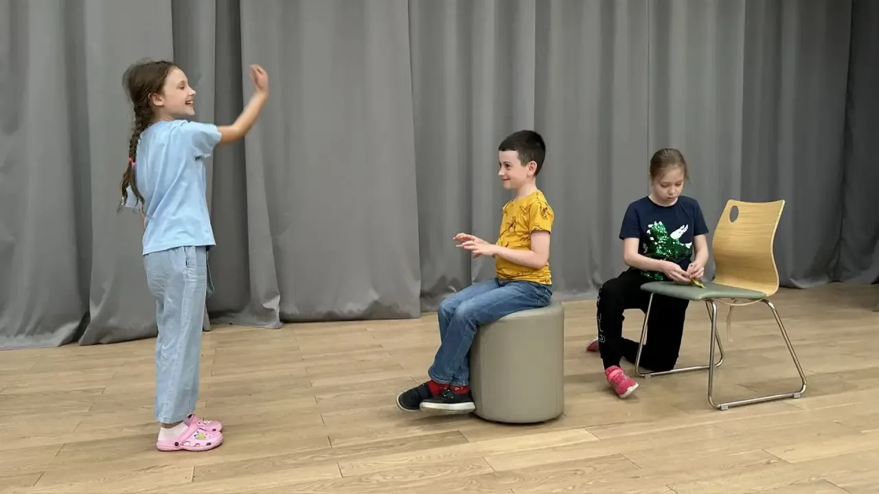 Мастер‑класс «Театральный мир»: где жесты говорят громче слов!

🎭На мастер‑классе «Театральный мир»
