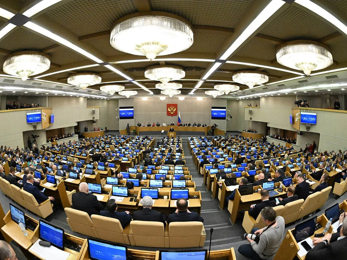 Госдума приняла в первом чтении законопроект об искусственном интеллекте. В документе п...