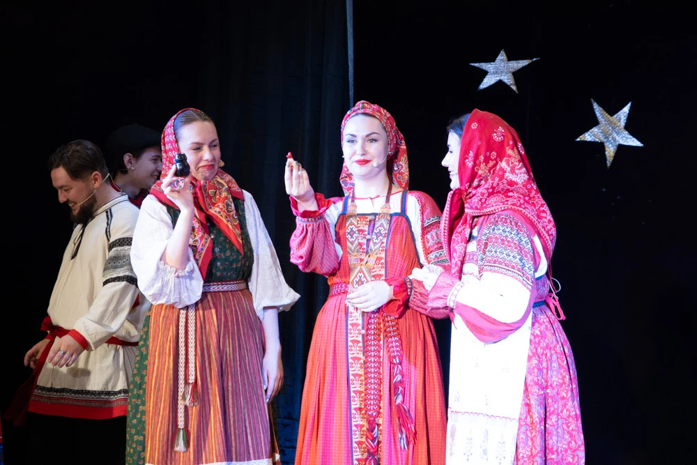 Весенний концерт ☀️  💃 Сегодня наша начальная школа наполнилась весенними песнями: к ребятам приезжа