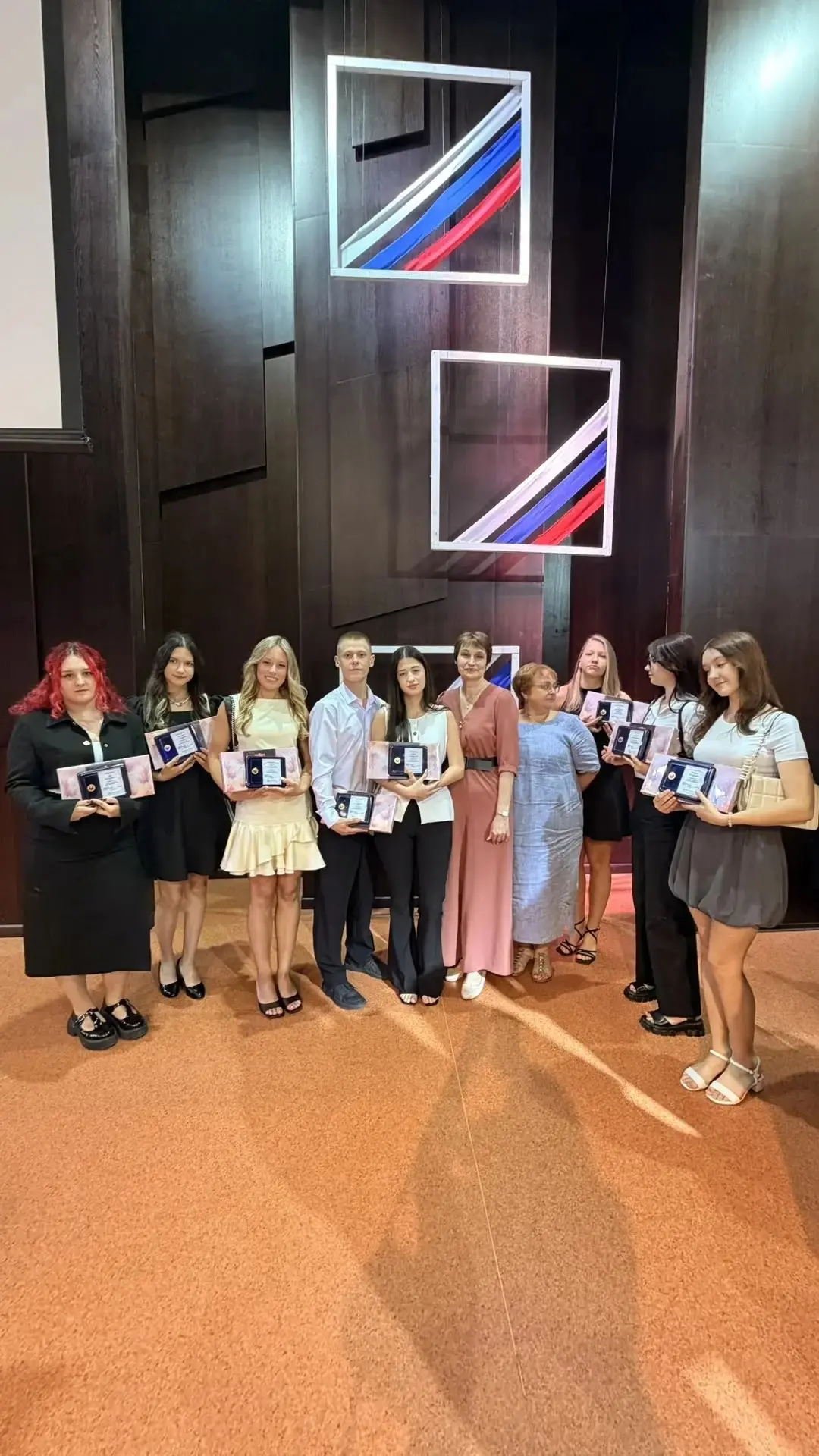 🥇🥈 Элита Гимназии №10 на приёме у Губернатора Кузбасса!

11 лет упорного труда, блестящие результа