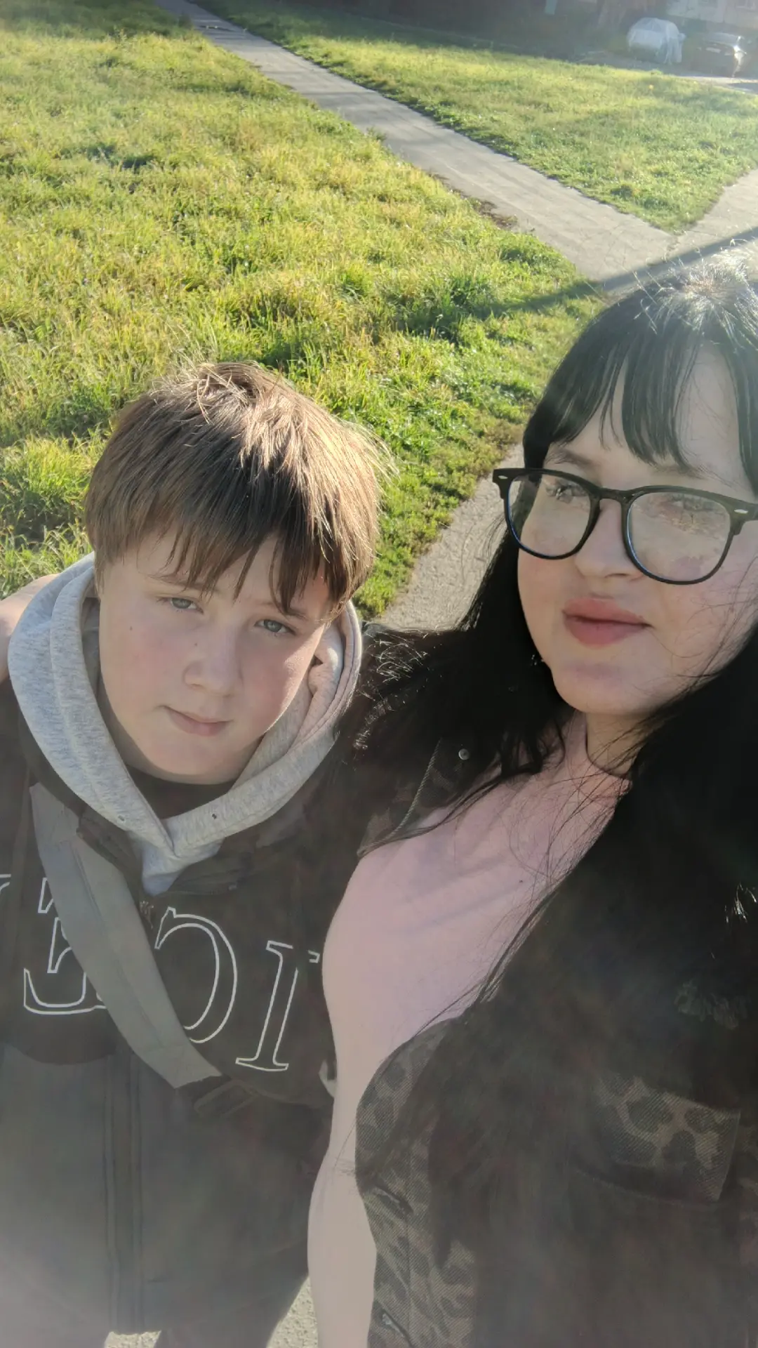 Наконец-то мы дошли и забрали паспорт.😁