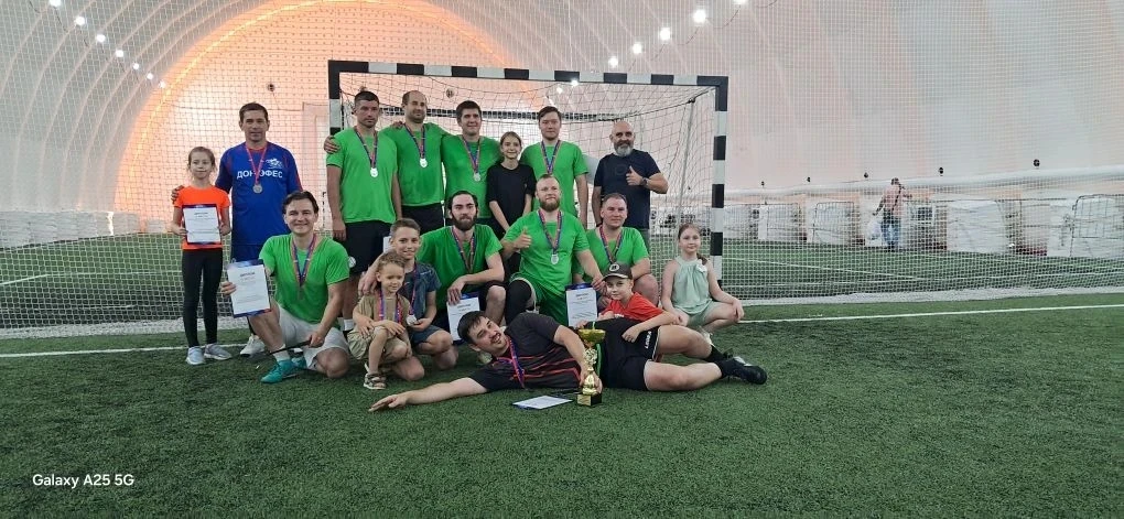 ⚽⚽⚽ Оле-оле-оле-оле! 🔥
🏆🥈 80-я - серебряный Чемпион 
🎉🎉🎉!!! 
☀ А произошло это сегодня, 
7 июн