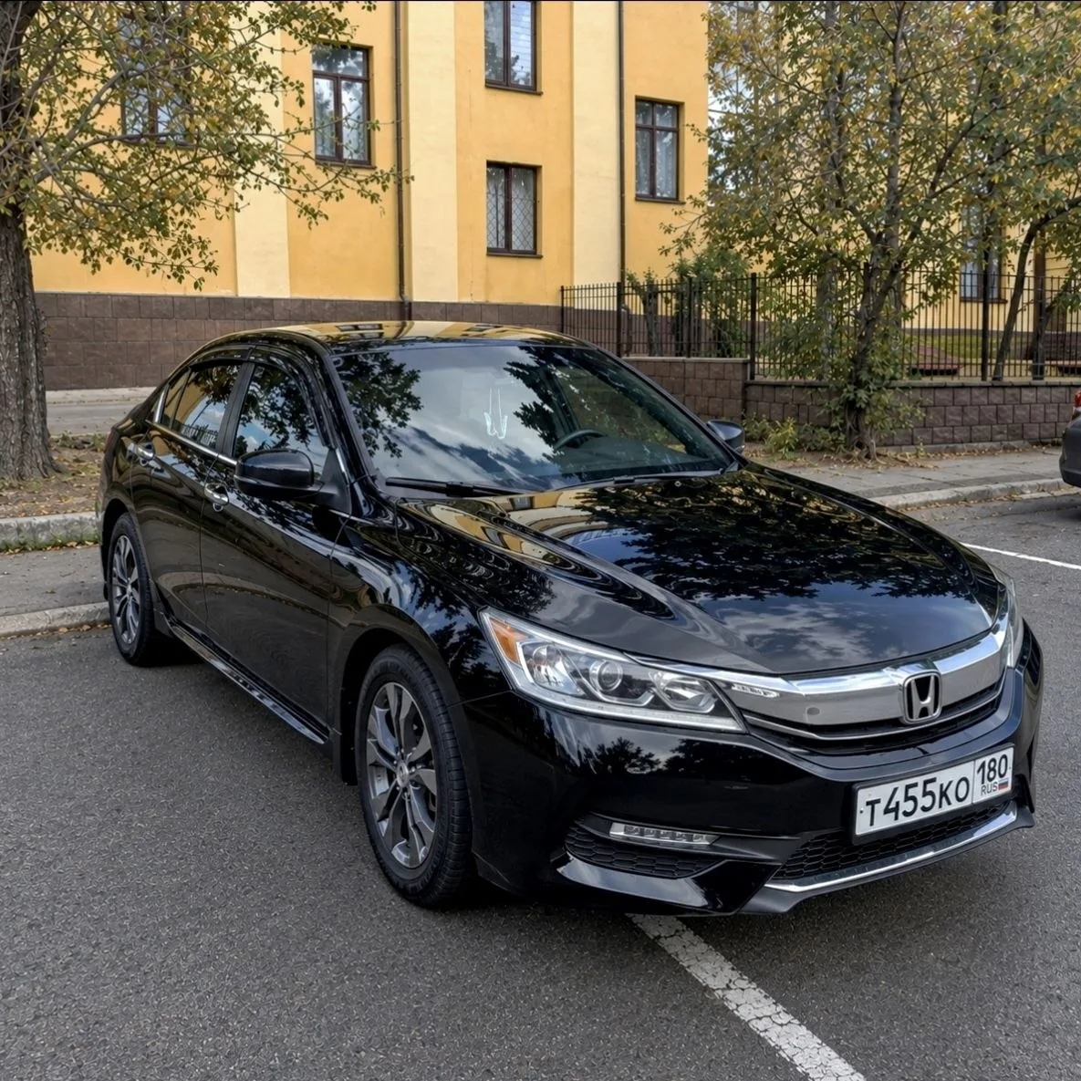 HONDA Aссоrd, 2017 год